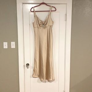 Champagne midi Dress